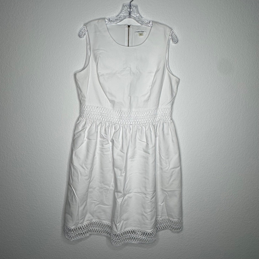 Calvin Klein White Eyelet Lace Fit & Flare Dress Sleeveless Pockets Size 12 Flaw